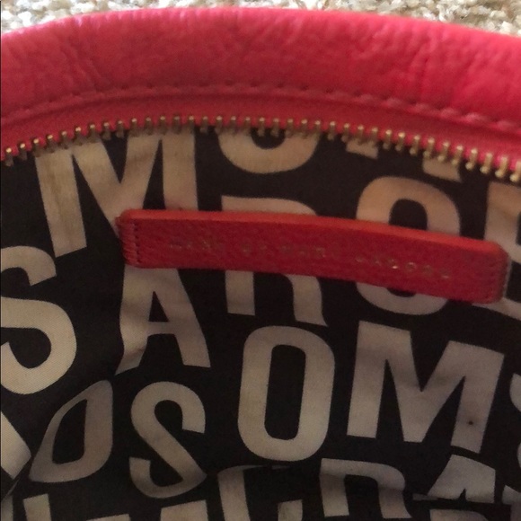 Fuchsia Marc Jacobs Crossbody - Picture 8 of 8